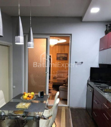 آپارتمان 5-комн 120 m² - یوریوسکایا, Batumi