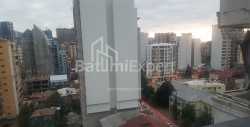 آپارتمان 3-комн 67 m² - کلانتر خیمشیاشویلی, Batumi