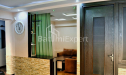 آپارتمان 3-комн 65 m² - کلانتر خیمشیاشویلی, Batumi