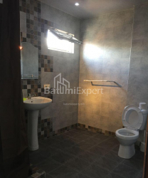 آپارتمان 3-комн 85 m² - زورابا گورگیلادزه, Batumi