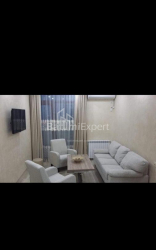 آپارتمان 3-комн 60 m² - زورابا گورگیلادزه, Batumi
