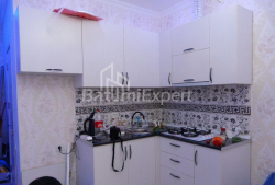 آپارتمان 3-комн 43 m² - کلانتر خیمشیاشویلی, Batumi