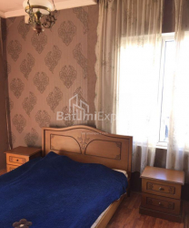 آپارتمان 3-комн 65 m² - کلانتر خیمشیاشویلی, Batumi