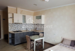 آپارتمان 1-комн 33 m² - کلانتر خیمشیاشویلی, Batumi