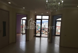آپارتمان 3-комн 73 m² - ایلیا چاوچاوادزه, Batumi