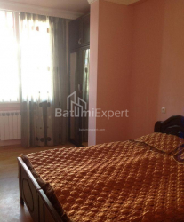 آپارتمان 2-комн 62 m² - ژنرال اصلان آباشیدزه, Batumi