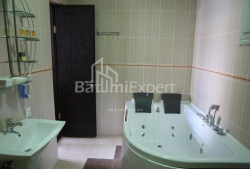 آپارتمان 2-комн 55 m² - ژنرال اصلان آباشیدزه, Batumi