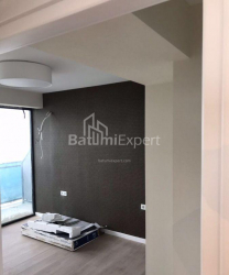 آپارتمان 70 متر مربع - کلانتر خیمشیاشویلی, Batumi, گرجستان