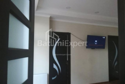 آپارتمان 4-комн 74 m² - پترا باگریونی, Batumi