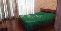 آپارتمان 4-комн 130 m² - کلانتر خیمشیاشویلی, Batumi