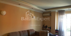 آپارتمان 2-комн 71 m² - زورابا گورگیلادزه, Batumi