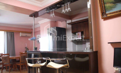 آپارتمان 98 متر مربع - 26 اردیبهشت, Batumi, گرجستان