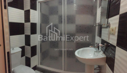 آپارتمان 1-комн 33 m² - کلانتر خیمشیاشویلی, Batumi