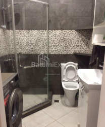 آپارتمان 4-комн 95 m² - کلانتر خیمشیاشویلی, Batumi