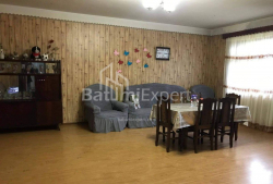 آپارتمان 4-комн 140 m² - یوریوسکایا, Batumi