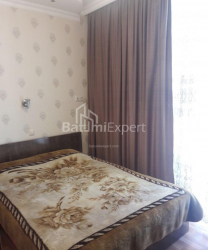 آپارتمان 3-комн 58 m² - کلانتر خیمشیاشویلی, Batumi