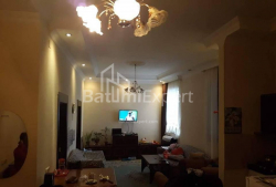 آپارتمان 4-комн 70 m² - یوریوسکایا, Batumi
