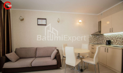 آپارتمان 2-комн 43 m² - کلانتر خیمشیاشویلی, Batumi