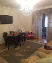 آپارتمان 4-комн 85 m² - پترا باگریونی, Batumi