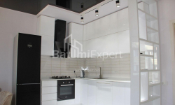 آپارتمان 3-комн 80 m² - زورابا گورگیلادزه, Batumi