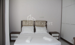 آپارتمان 3-комн 80 m² - زورابا گورگیلادزه, Batumi