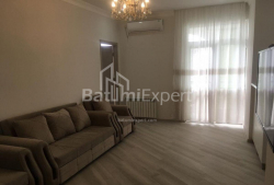 آپارتمان 80 متر مربع - شالوا ایناساریدزه, Batumi, گرجستان