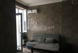 آپارتمان 2-комн 46 m² - ژنرال اصلان آباشیدزه, Batumi