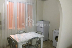 آپارتمان 2-комн 44 m² - ایوان جاواخیشویلی, Batumi