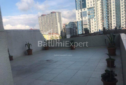 آپارتمان 3-комн 168 m² - زورابا گورگیلادزه, Batumi