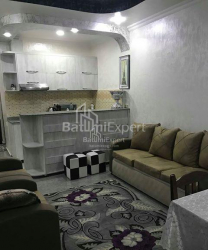 آپارتمان 3-комн 50 m² - نیکو پیروسمانی, Batumi