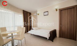 آپارتمان 2-комн 40 m² - کلانتر خیمشیاشویلی, Batumi