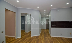 آپارتمان 4-комн 112 m² - نیکو پیروسمانی, Batumi