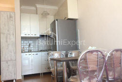 آپارتمان 2-комн 38 m² - کلانتر خیمشیاشویلی, Batumi