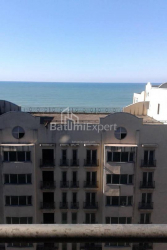 آپارتمان 3-комн 70 m² - کلانتر خیمشیاشویلی, Batumi