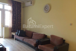 آپارتمان 2-комн 57 m² - کلانتر خیمشیاشویلی, Batumi