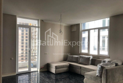 آپارتمان 2-комн 81 m² - یوریوسکایا, Batumi