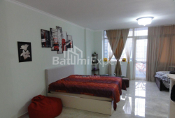 آپارتمان 1-комн 50 m² - نیکو پیروسمانی, Batumi