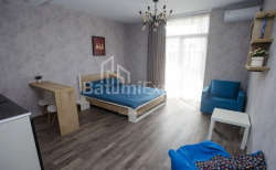 آپارتمان 1-комн 33 m² - کلانتر خیمشیاشویلی, Batumi