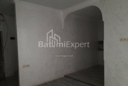 آپارتمان 42 متر مربع - فریدیون خلواشی, Batumi, گرجستان