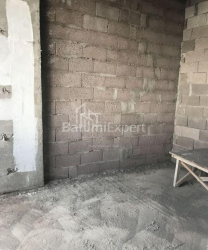 آپارتمان 82 متر مربع - ایوان جاواخیشویلی, باتومی, گرجستان