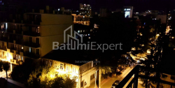آپارتمان 77 متر مربع - شاه پرنواز, Batumi, گرجستان