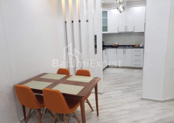 آپارتمان 68 متر مربع - یوسف کوبالادزه, Batumi, گرجستان