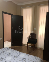 آپارتمان 65 متر مربع - زورابا گورگیلادزه, Batumi, گرجستان