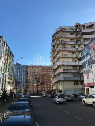 آپارتمان 6-комн 380 m² - زورابا گورگیلادزه, Batumi
