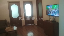 آپارتمان 4-комн 70 m² - کلانتر خیمشیاشویلی, Batumi