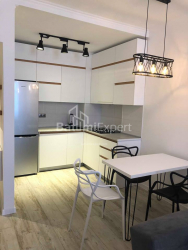 آپارتمان 3-комн 61 m² - ایلیا چاوچاوادزه, Batumi