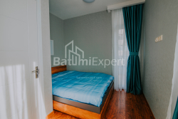 آپارتمان 3-комн 73.1 m² - کلانتر خیمشیاشویلی, Batumi