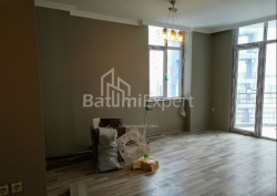 آپارتمان 72 متر مربع - نیکو پیروسمانی, Batumi, گرجستان