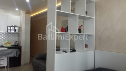 آپارتمان 1-комн 30 m² - زورابا گورگیلادزه, Batumi