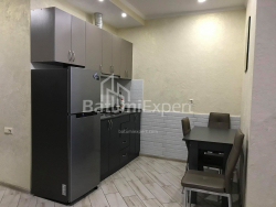 آپارتمان 2-комн 35.2 m² - نیکو پیروسمانی, Batumi